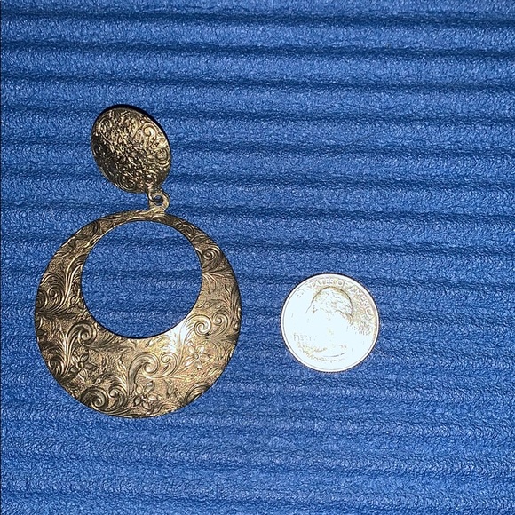 Silver Earrings - Picture 2 of 2